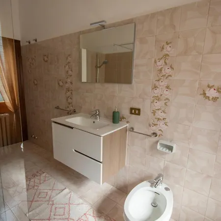 Apartment Casa Giuly Lezzeno